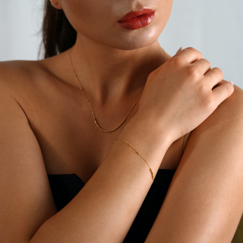 Colier din Aur Galben de 18 K cu Bile Diamantate Colier din Aur Galben de 18 K cu Bile Diamantate
